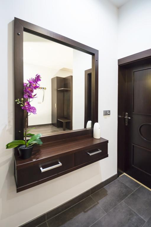Luxury Apartments Pricna Прага Екстериор снимка