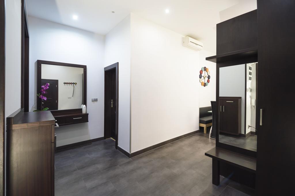 Luxury Apartments Pricna Прага Екстериор снимка